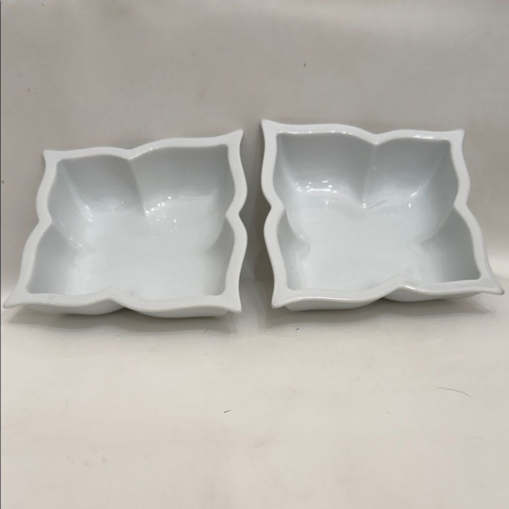Pier 1 Butterfly 6.5 Square White Porcelain Square Bowls 2 Soup Cereal Salad
